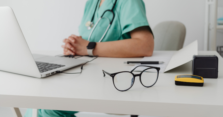 reconocimiento médico laboral vigilancia de la salud trabajadores